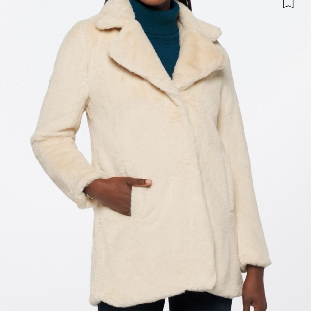 NWT Coffeeshop Faux Fur Coat